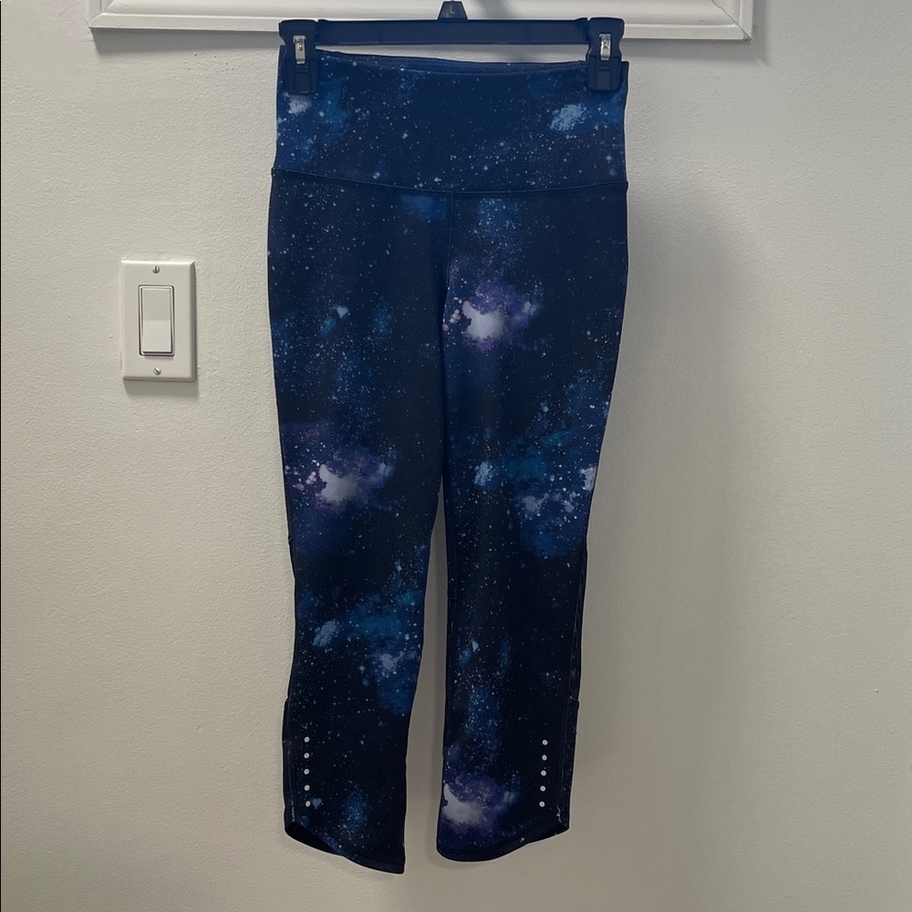 Old Navy Active Galaxy Print Leggings